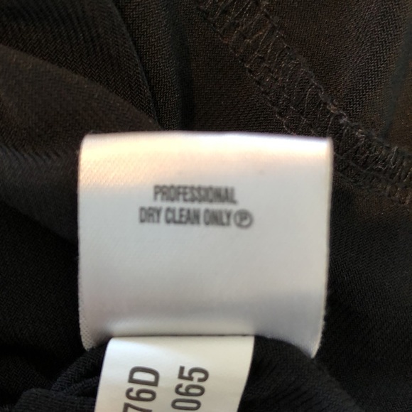 Calvin Klein Pleat Neck Sleeveless Top - Picture 9 of 9